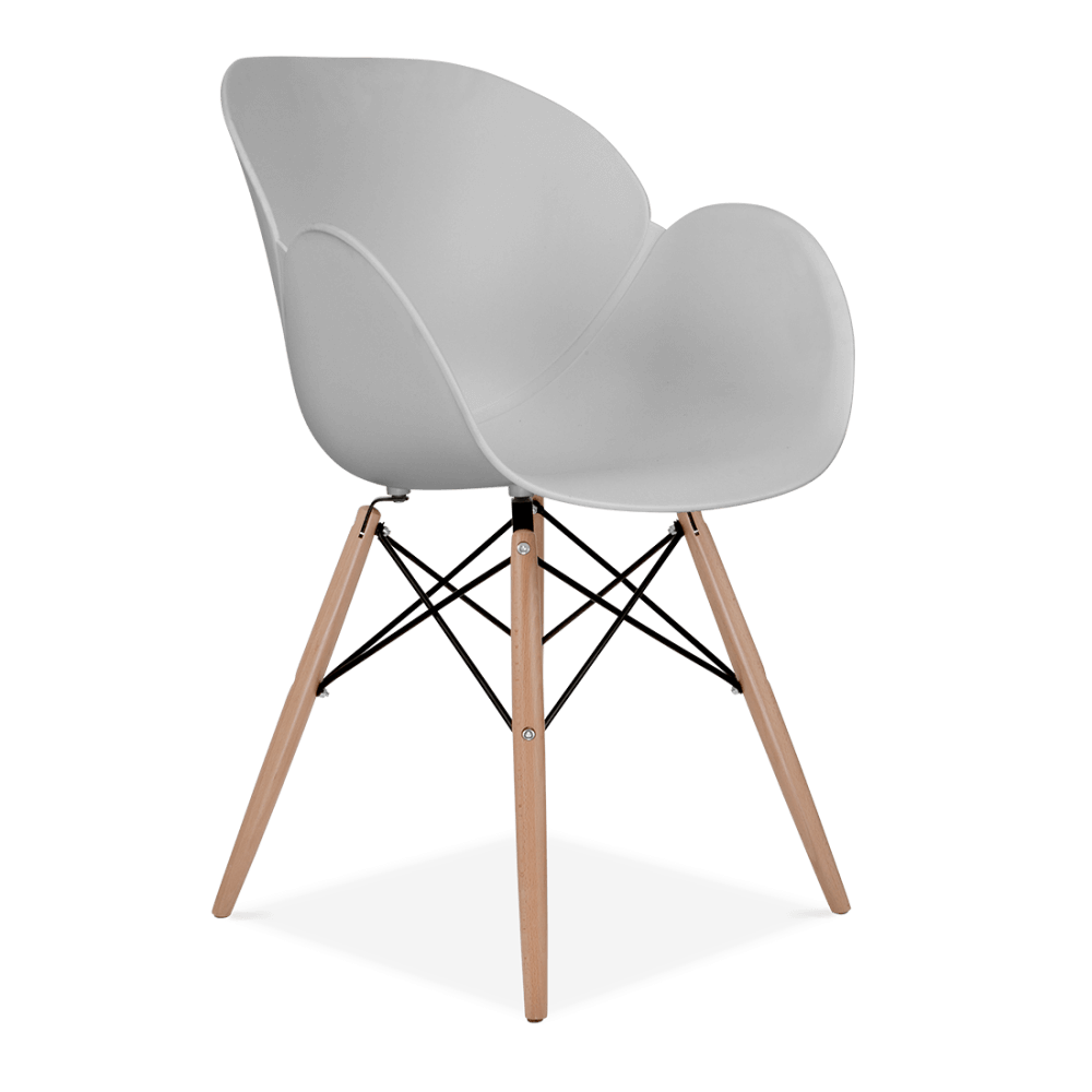 Black chair - الصورة 3